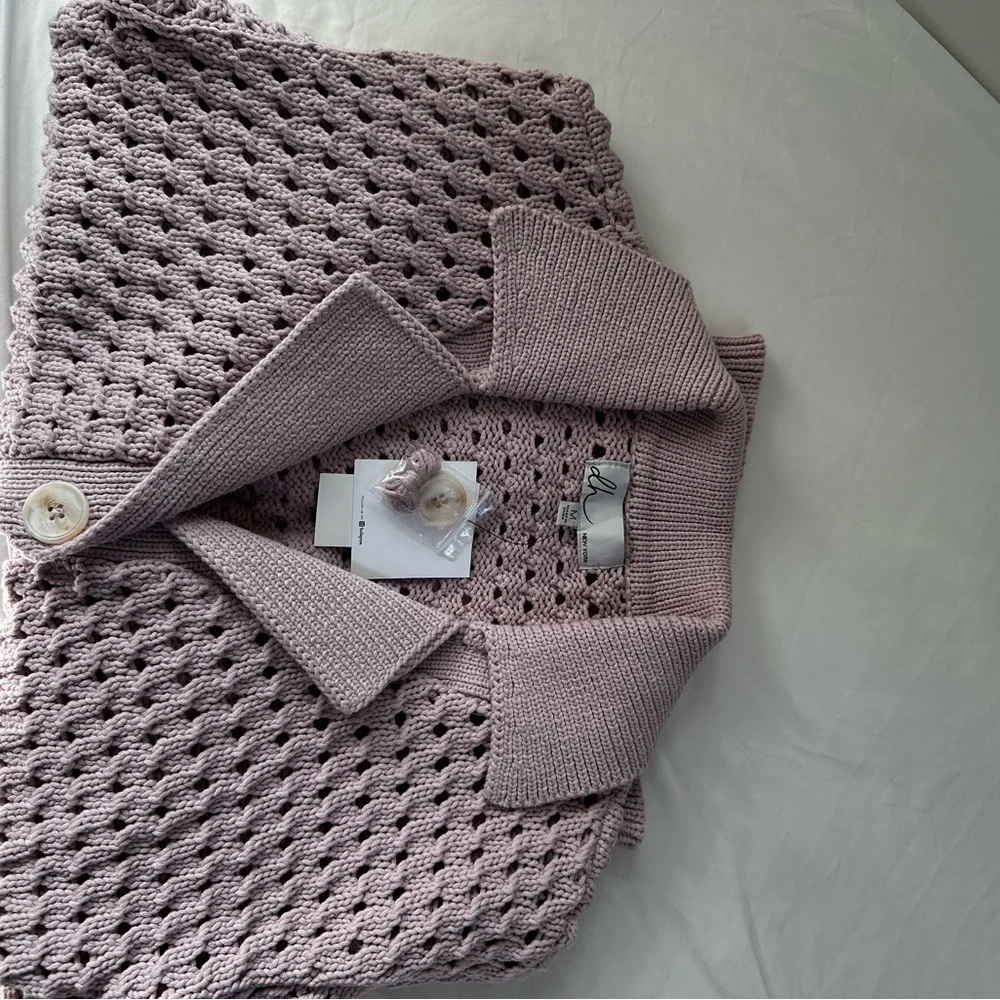 Brand New DH New York Sweater - Picture 12 of 12